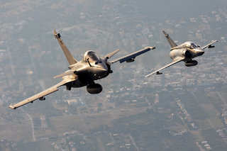 2 - HAF Rafale Mirage 2000 IM2 1174 450