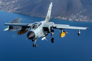 4 - Luftwaffe Panavia Tornado IM1 2597 4359