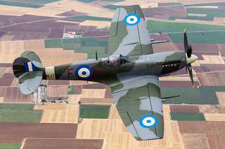 6 - Spitfire LF.IX MJ755 IM1 6128 MJ755