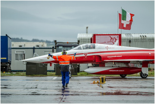 IM2 5736 Patrouille Suisse