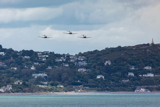 10 Bray Air Display IM1 0371 280