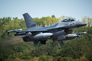 RNLAF F-16 IM1 0585 J-508